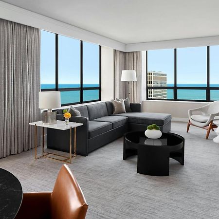 Отель The Ritz-Carlton, Чикаго Экстерьер фото