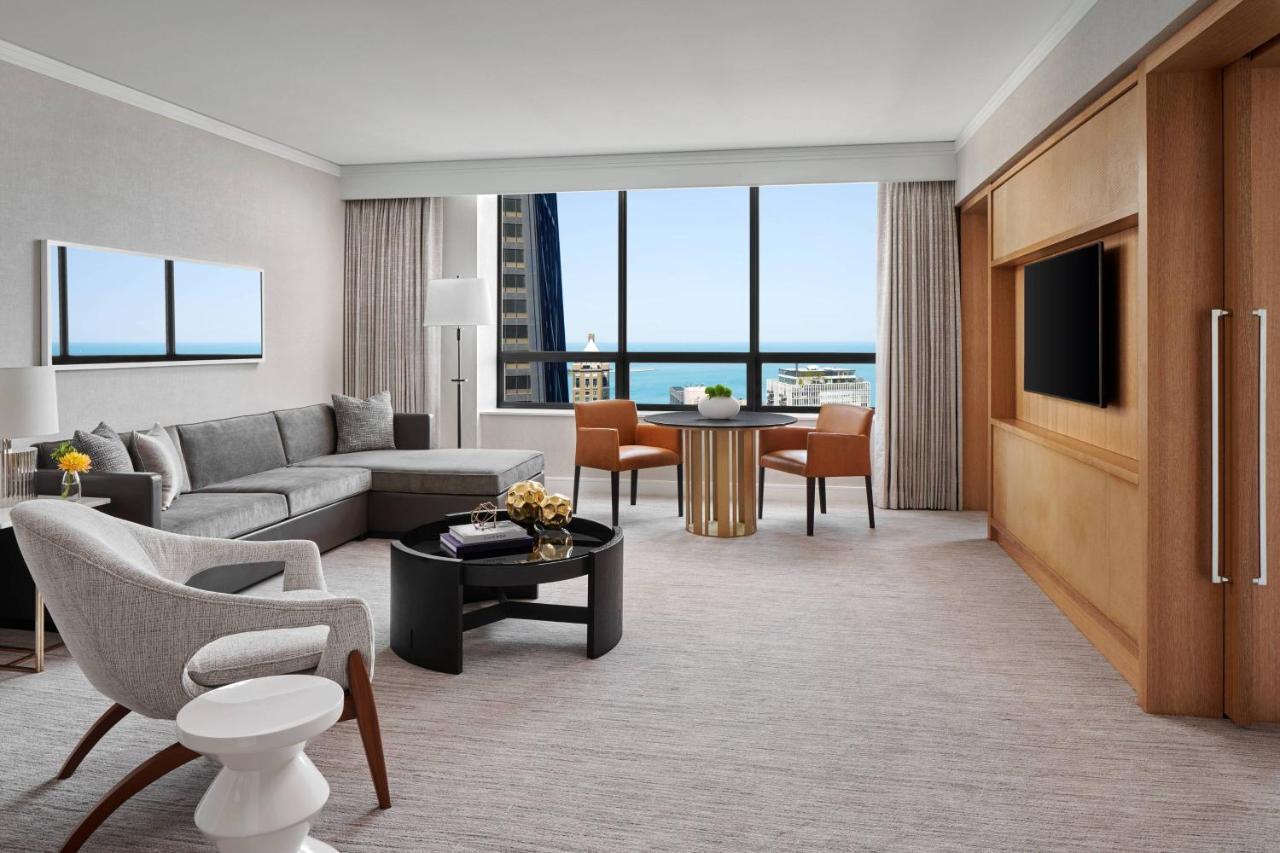 Отель The Ritz-Carlton, Чикаго Экстерьер фото