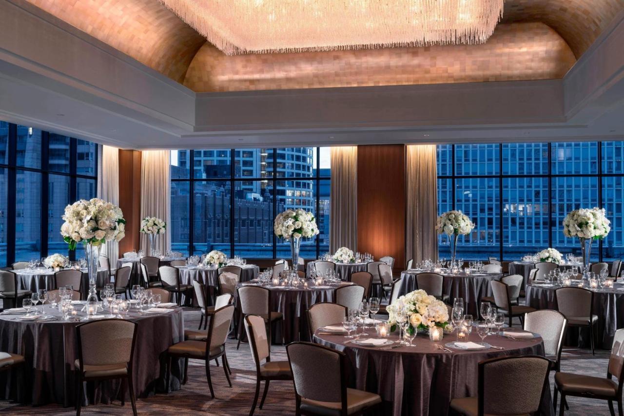 Отель The Ritz-Carlton, Чикаго Экстерьер фото