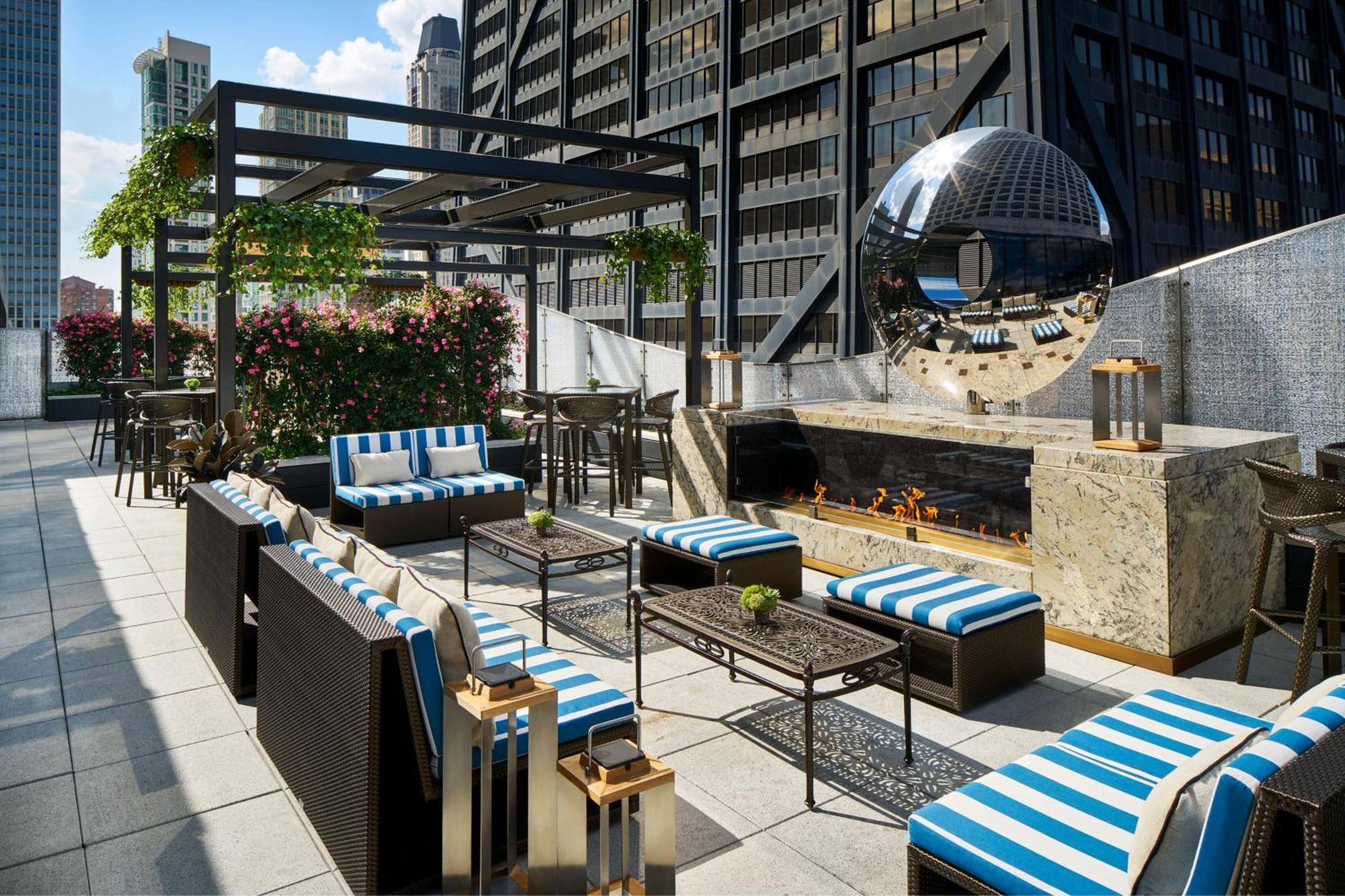 Отель The Ritz-Carlton, Чикаго Экстерьер фото